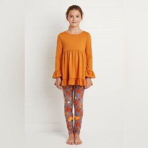 Girl's Orange Fall Foliage Ruffle Outfit, NWT, kids